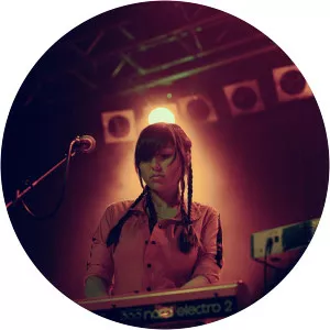 Sinosa Loa - Musical artist