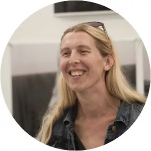 Siobhan Harvey - Author