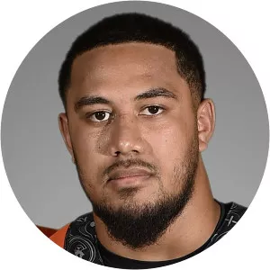 Sione Finefeuiaki