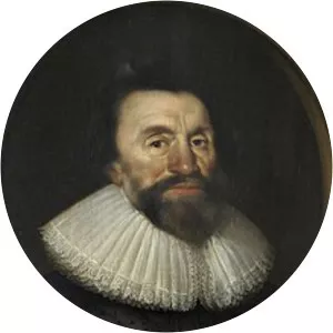 Sir Robert Cotton, 1st Baronet, of Connington - 
