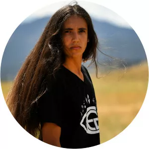 Siri Martinez photograph