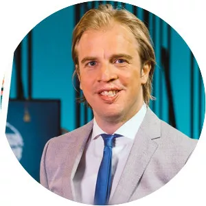 Siska Schoeters - Radio host