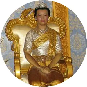 Sisowath Kossamak - Queen