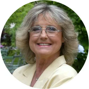 Sissi Steiner - Peter Steiner's wife