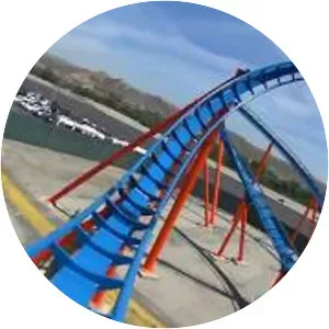 Six Flags Magic Mountain - 