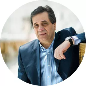 Siyavush Kerimi Musician