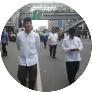 Sjafrie Sjamsoeddin - Military officer