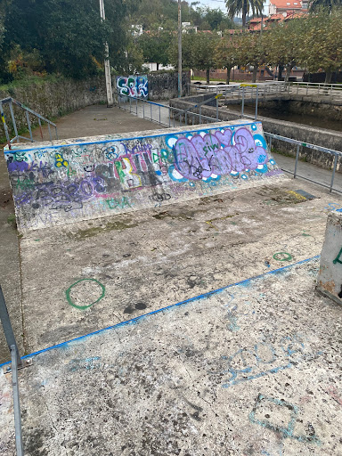 Skate park de Llanes - Skateboard park in Llanes, Spain