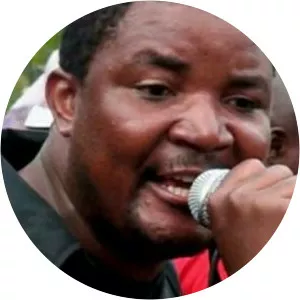 Skeffa Chimoto - Musician