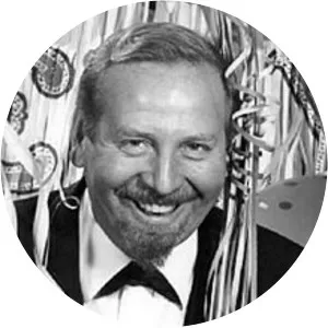 Skitch Henderson - Pianist