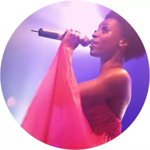 Skye Edwards - Singer-songwriter