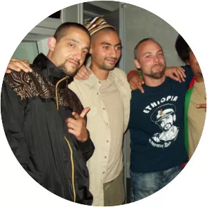 Slag från hjärtat - Musical group