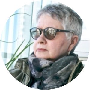 Slavia Miki - Writer