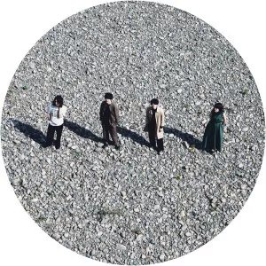 slololis - Musical artist