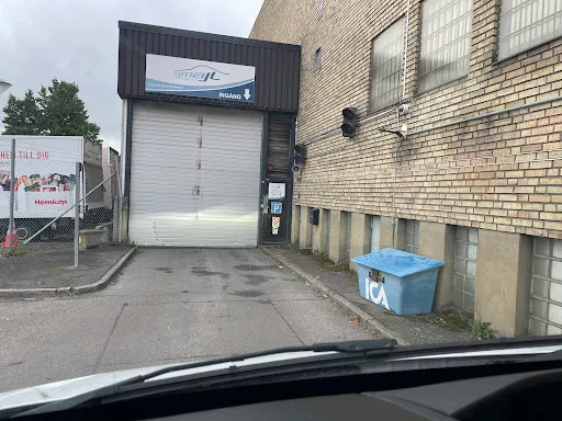 Smajl Car Service - Car repair and maintenance service in Sweden