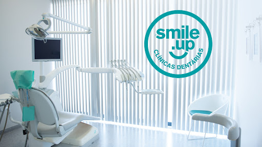 Smile.up Clinicas Dentarias Fafe - Dental clinic in Fafe, Portugal