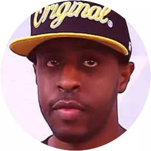 SmooVth - Musical artist