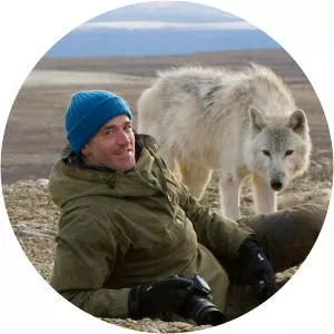 Snow Wolf Family and Me - TV series