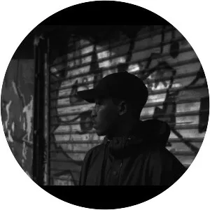 So La Lune - Musical artist