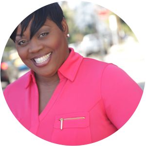 Sofea Watkins photograph