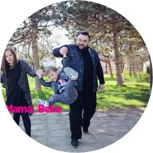 Sofia Houdek photograph