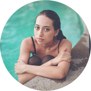 Sofía Valdés - Singer