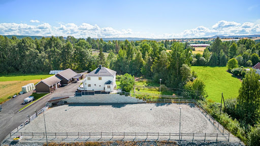 Solhaug Hundepensjonat - Dog walker in Norway