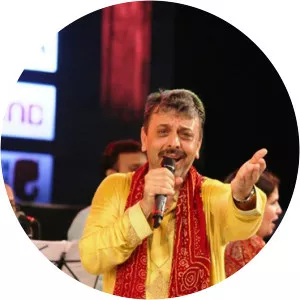 Soli Kapadia - Singer