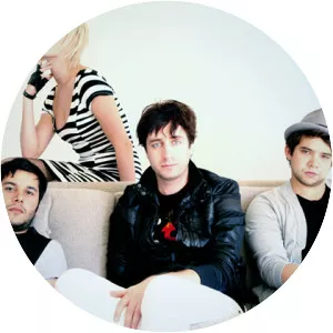 Some Hear Explosions - Singer