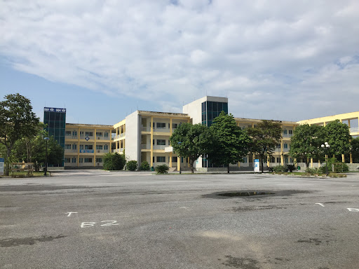 Son Tay High School