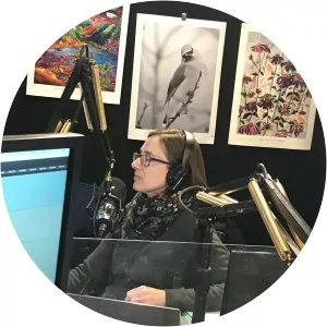 Sona Nadenichek Golder