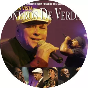 Soneros De Verdad - Musical group