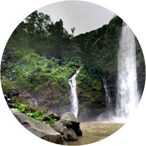 Songgo Langit Waterfall