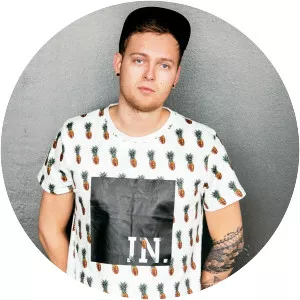 Sonny Bass - Musical artist