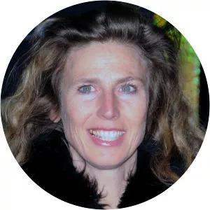 Sophie B. Hawkins - American singer-songwriter