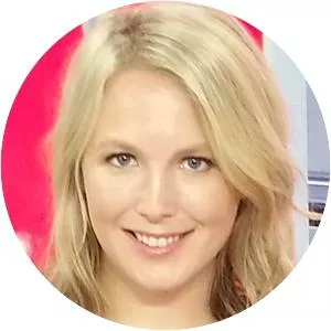 Sophie Elgort - Ansel Elgort's sister