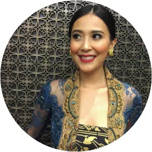 Sophie Navita - Actress