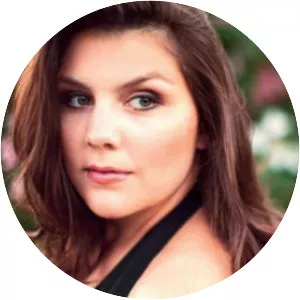 Sophie Rennert - Musical artist