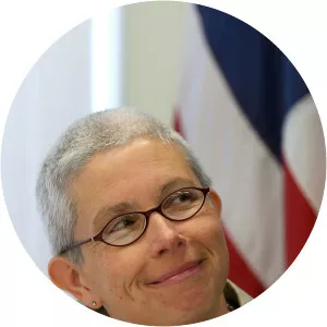 Sophie Richardson - Author