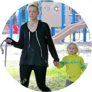 Soraya Rossdale - Gavin Rossdale's sister