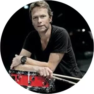 ola onabule søren frost