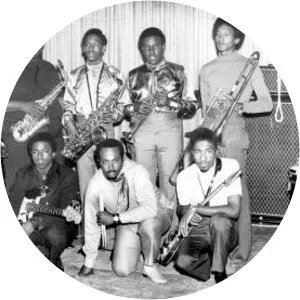 Soul Seven - Musical group