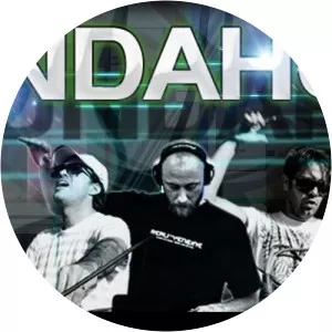 Soundaholix - Musical group