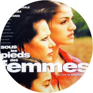 Sous les pieds des femmes