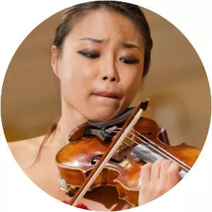 Soyoung Yoon - South Korean Violinist