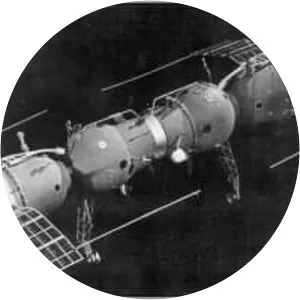 Soyuz 7K-OK - Spacecraft