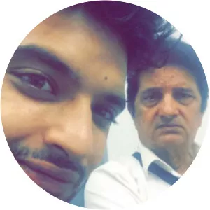 SP Kundra - Karan Kundrra's father