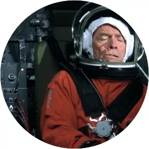 Space Cowboys - 2000 ‧ Adventure/Drama ‧ 2h 10m