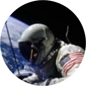 Space Voyages - TV program