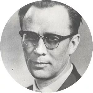 Spartak Belyaev - Russian physicist